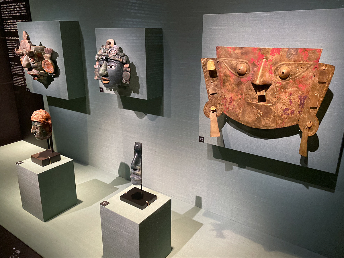 特別展「人、神、自然-ザ・アール・サーニ・コレクションの名品が語る古代世界-」