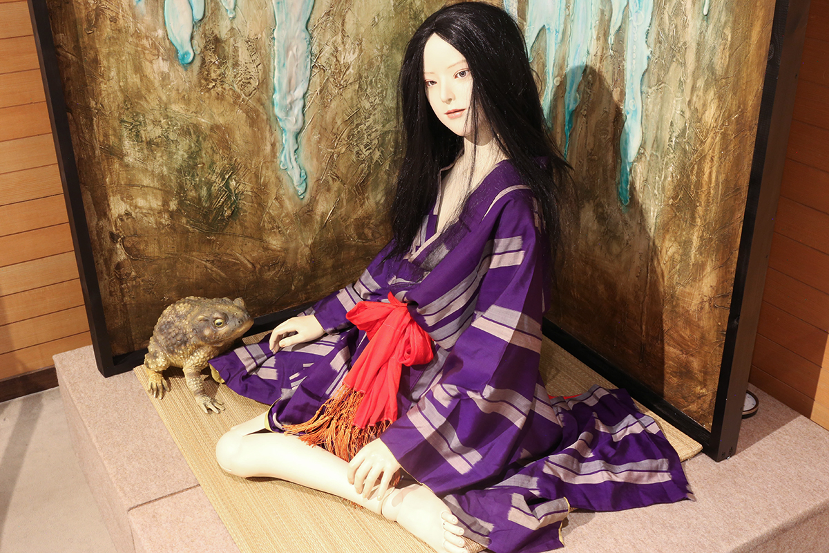 文豪・泉鏡花×球体関節人形～迷宮、神隠し、魔界の女～